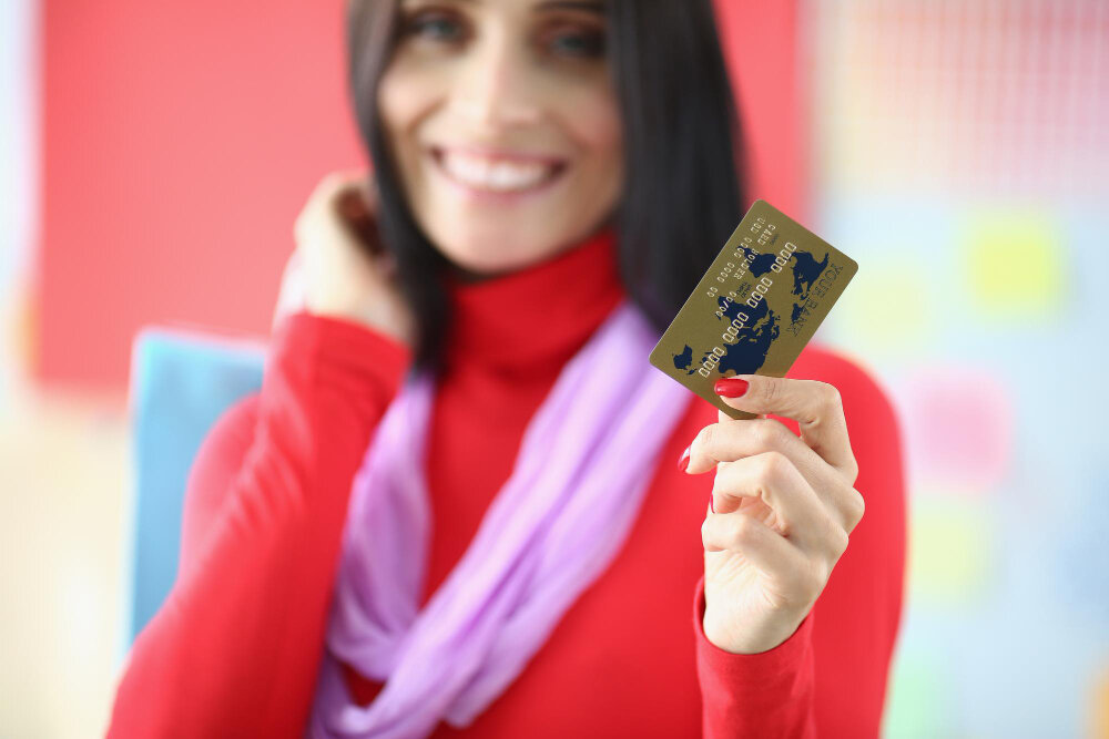crypto debit card Qatar